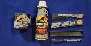 1992 Vintage Jurassic Park Children’s LOT comb, cup, toothbrush, shaving cream.